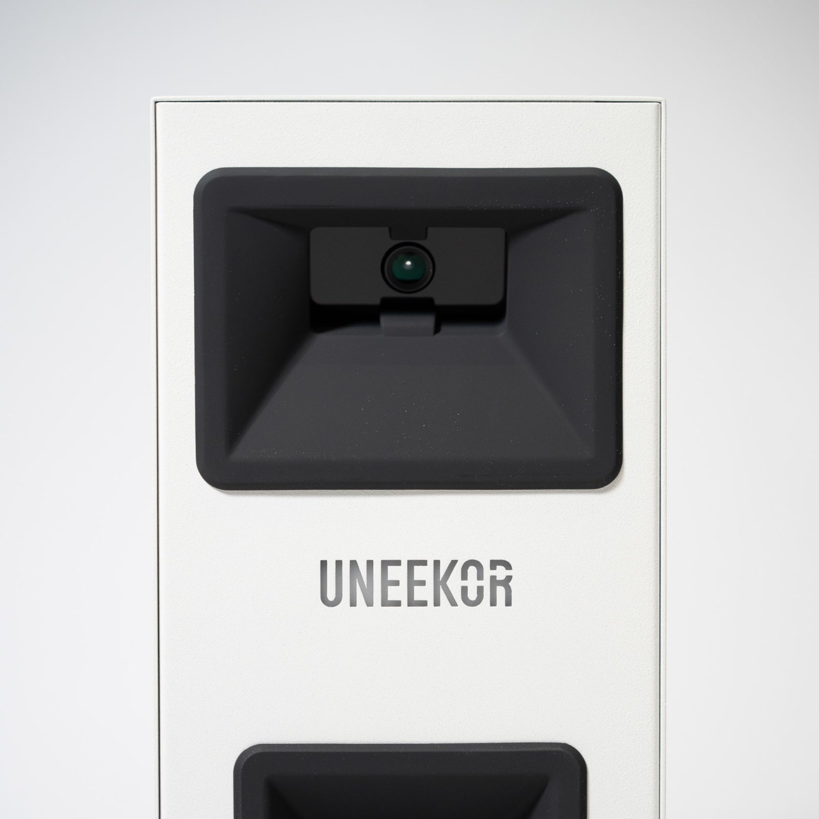 Uneekor Eye Mini Kjarni