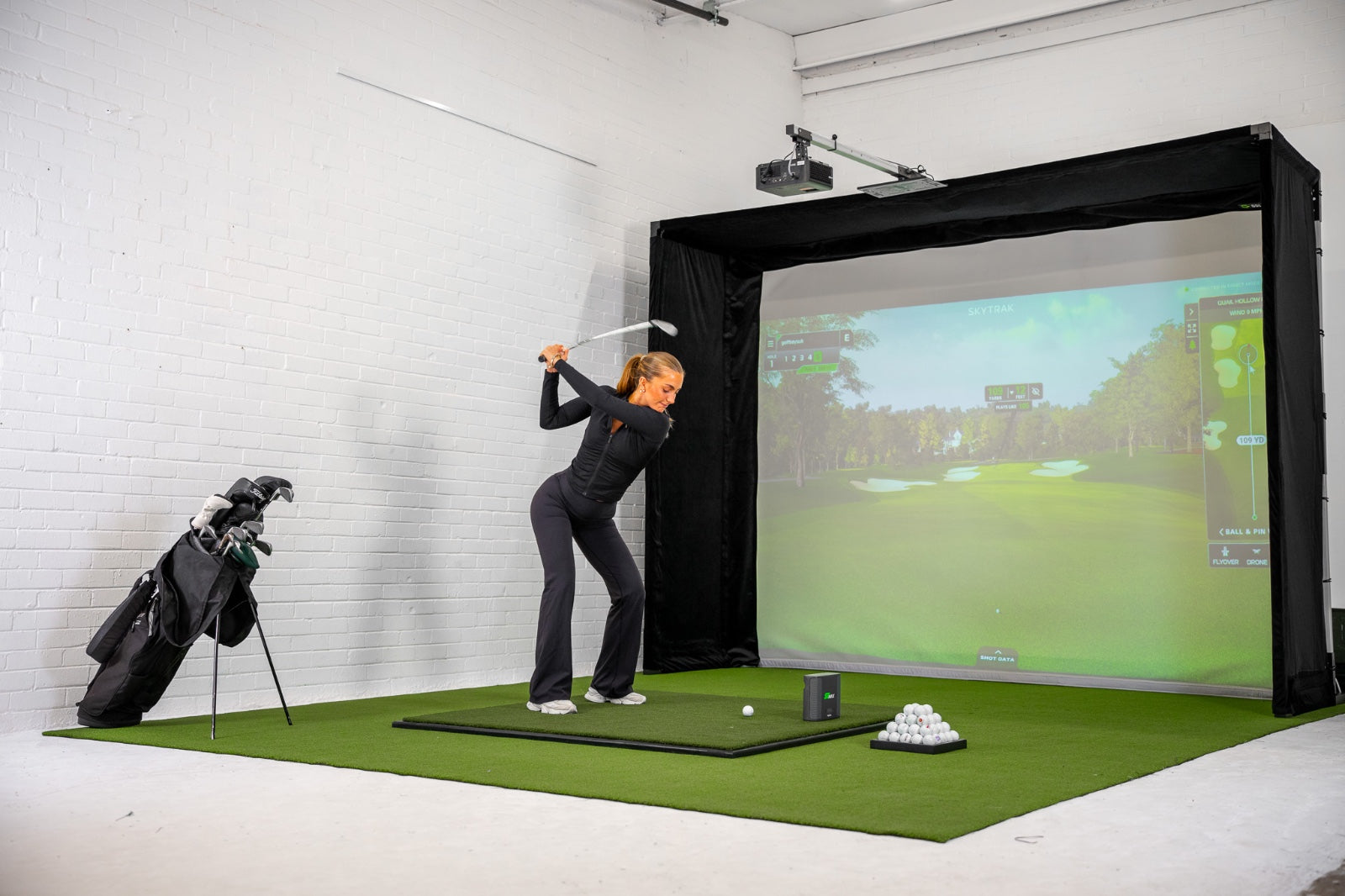 GolfBays Lux höggskýli fyrir golfhermi